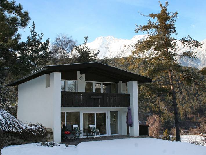Ferienhaus für 4 Personen, mit Ausblick und Garten sowie Sauna in Tirol