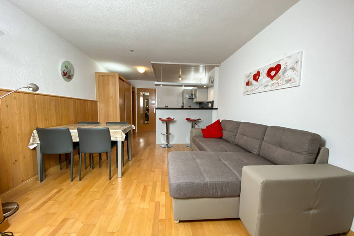 Appartement de vacances entier, Ferienwohnungen Gauencenter (Orange und Rot) - Wohnung Rot Gauencenter in Flums, Coire Vallée du Rhin