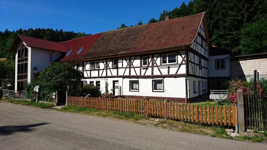 Ferienhaus für 4 Personen, mit Garten in Schmalkalden