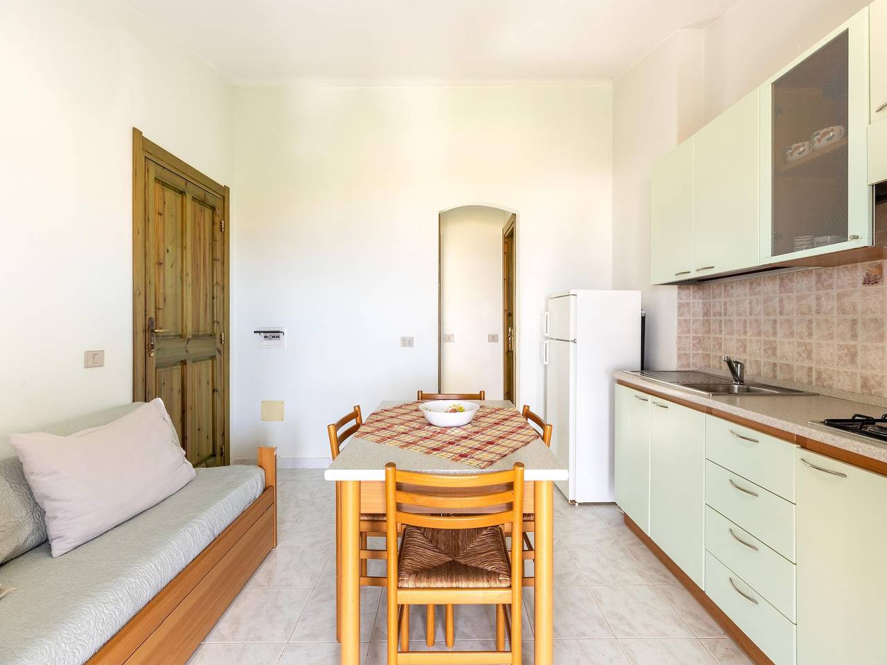 Ganze Wohnung, Eine 150 Meter lange Stute, 2 Fische in La Ciaccia, Valledoria