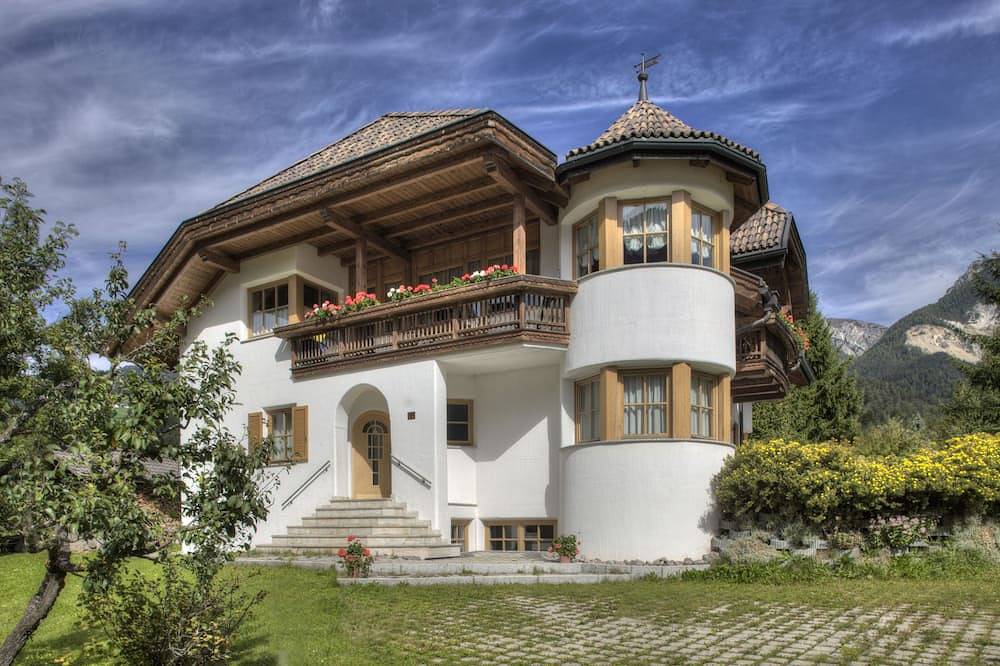 Traumvilla im Herzen der Dolomiten in San Vigilio di Marebbe, Enneberg