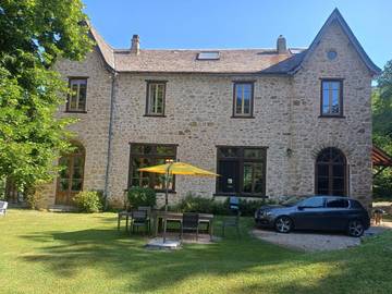 Chambre d’hôte pour 2 personnes, avec vue et jardin à Moulis (Ariège)