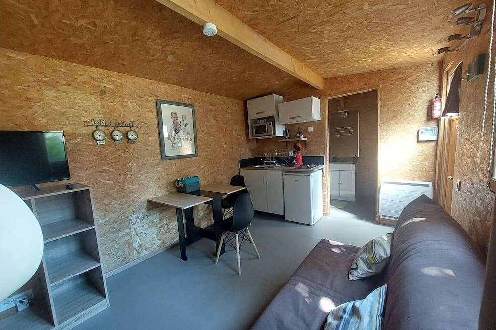 Chalet Pour 2 Personnes au Cœur de la Pinède Entre Aix-en-provence et Marseille in La Bouilladisse, Marseille und Umgebung