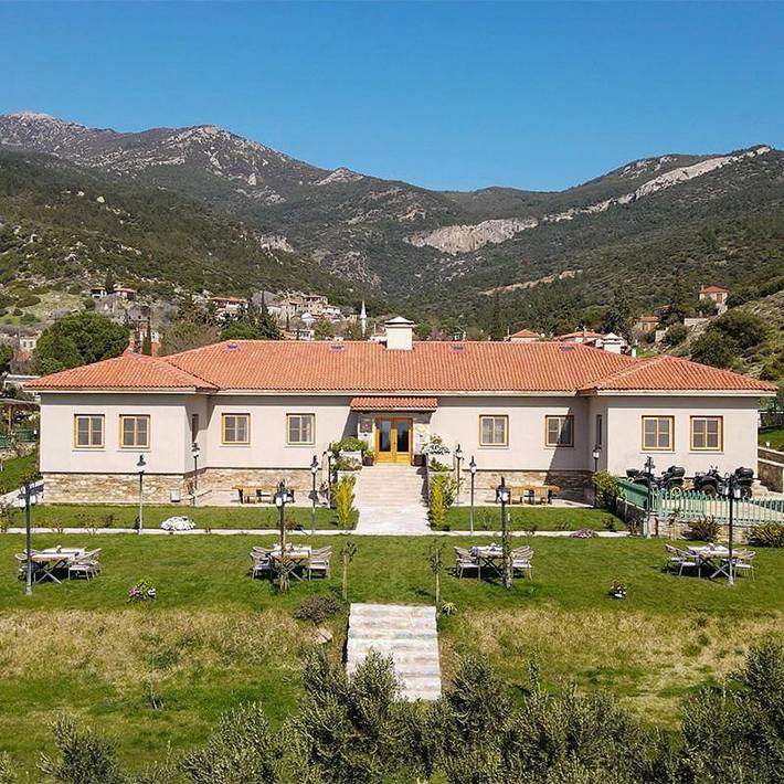 Hotel for 2 people, with view and garden as well as terrace - 1