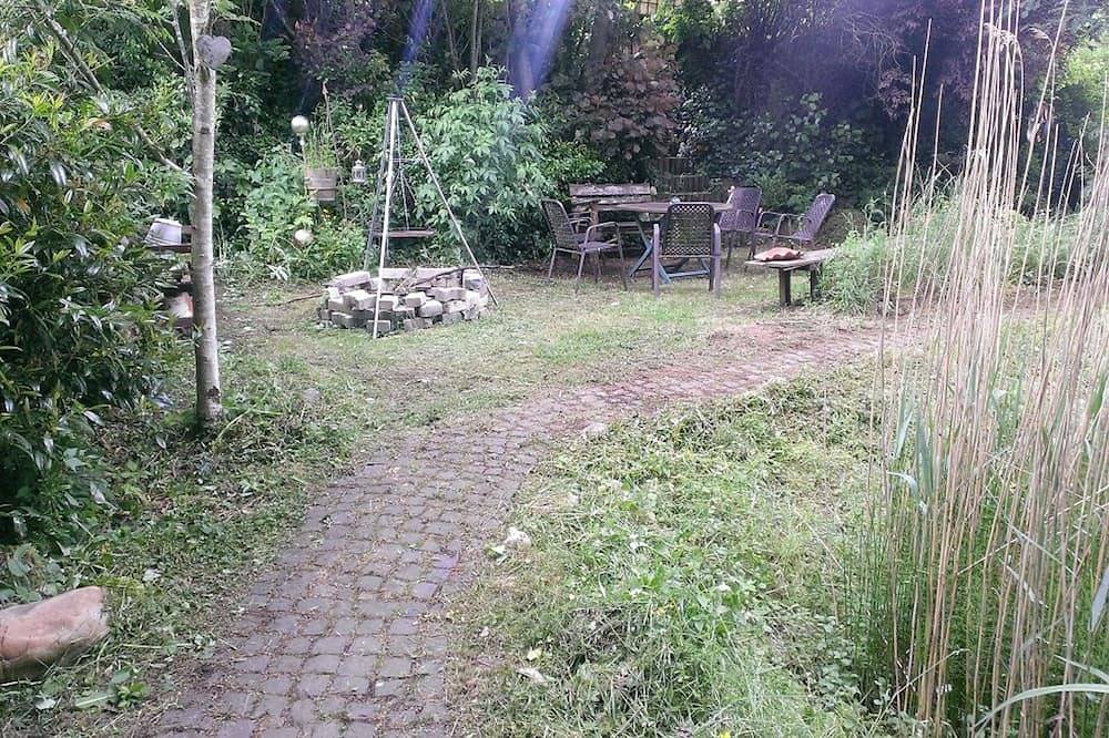 Ganze Wohnung, Ferienwohnung 1 für 4 Personen - Ferienwohnungen Willrich in Blankenheim, Naturpark Hohes Venn-Eifel