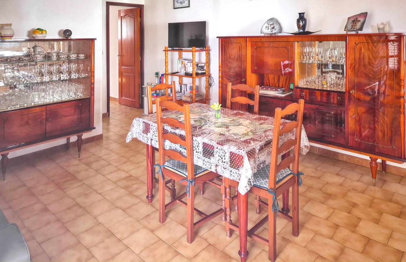 Apartamento entero, Apartamento cómodo con vistas al mar en Fort-de-France - 44 m² in Martinica