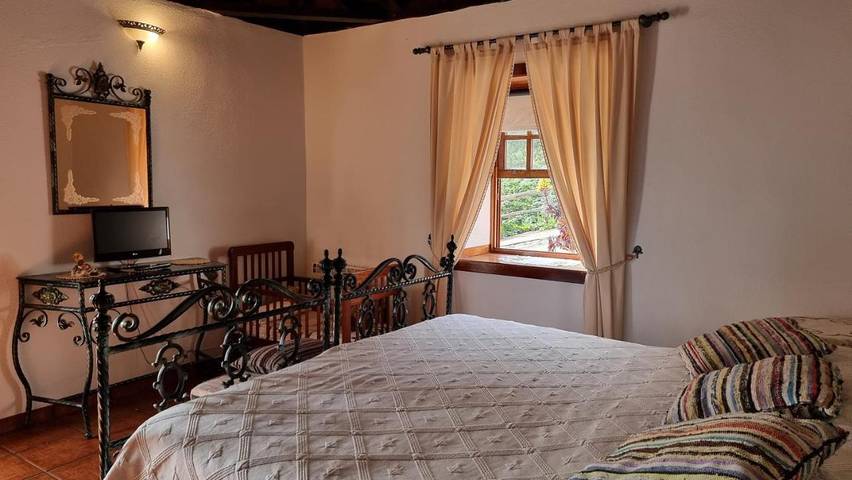 Casa rural para 2 personas, con vistas y jardín en Puntallana - 2