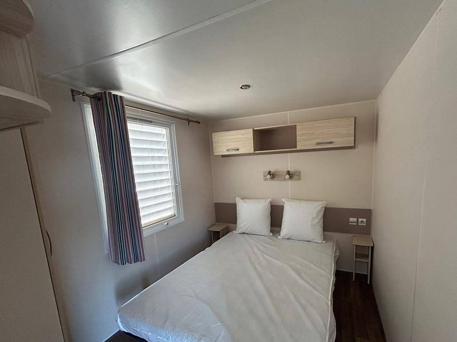 Camping Le Parc des Chênes - Mobile home 4 persons - 2-bedroom air-conditioned mobile home in La Croix-Valmer, Draguignan region