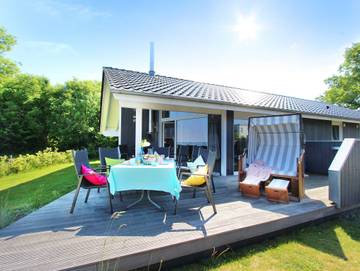 Ferienhaus für 8 Personen, mit Terrasse und Garten sowie Whirlpool und Sauna, kinderfreundlich in Quern