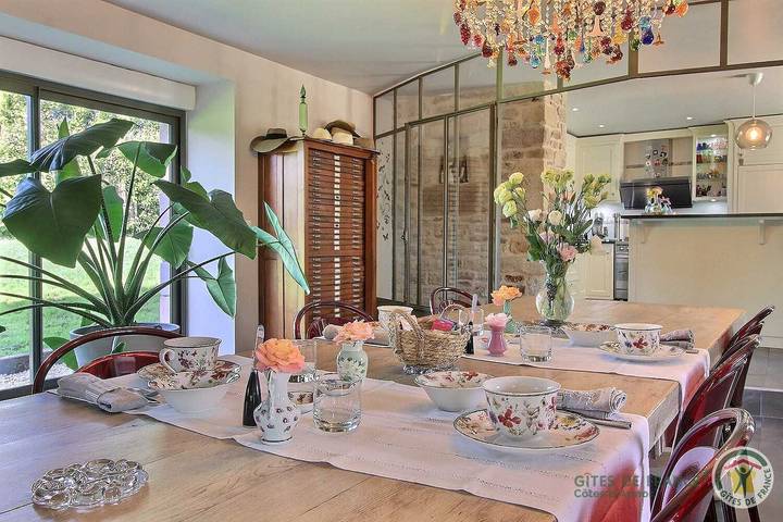 Chambre d’hôte pour 2 personnes, avec jardin ainsi que terrasse et jacuzzi en Bretagne - 2