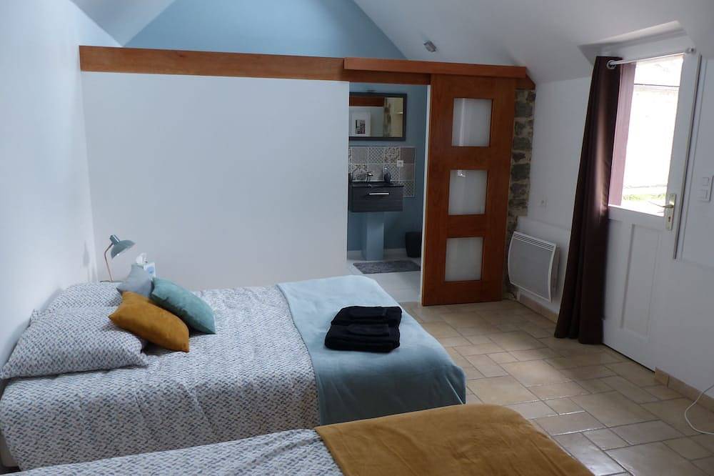 Family room, 2 mins from the beach in Plouër-sur-Rance, Dinan region
