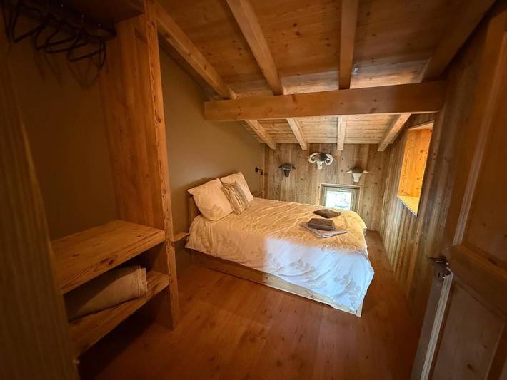 Chambre d’hôte pour 2 personnes, avec Terrasse ainsi que Jardin et Sauna dans La Plagne