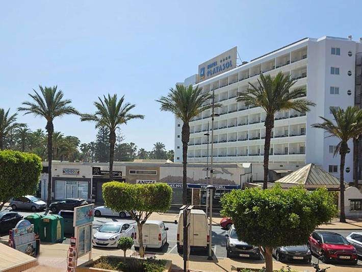 Apartamento para 4 personas, con jardín y piscina en Playa Serena (Roquetas de Mar)