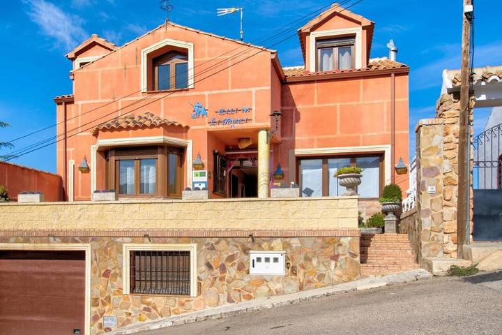 Casa rural para 10 personas, con Terraza y Jardín además de Piscina y Vistas en Provincia de Ciudad Real - 2