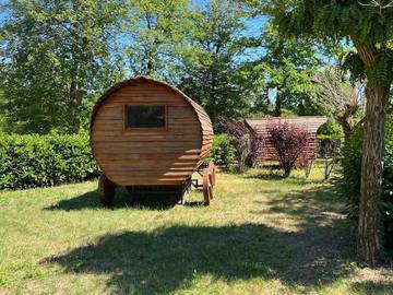 Tente pour 2 Personnes dans Bagneaux-sur-Loing, Seine-et-Marne, Photo 4