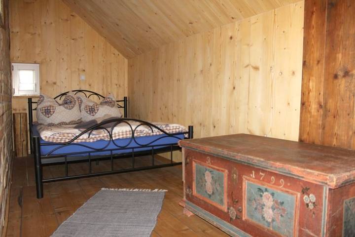 Gîte pour 12 personnes, avec vue et jardin à Klingenthal - 4