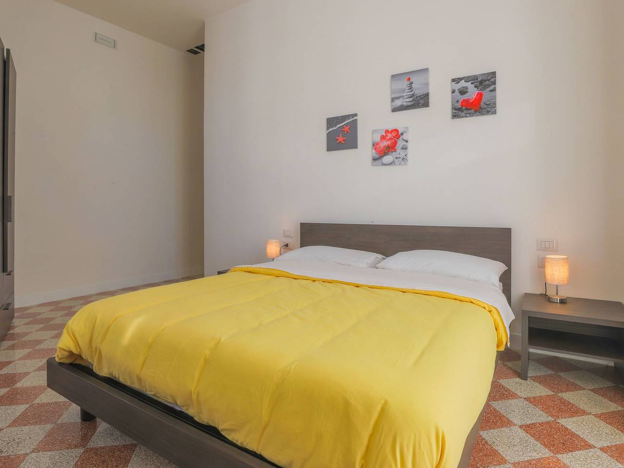 Alojamiento y desayuno para 2 personas con balcón in Salerno, Costa tirrenica campania