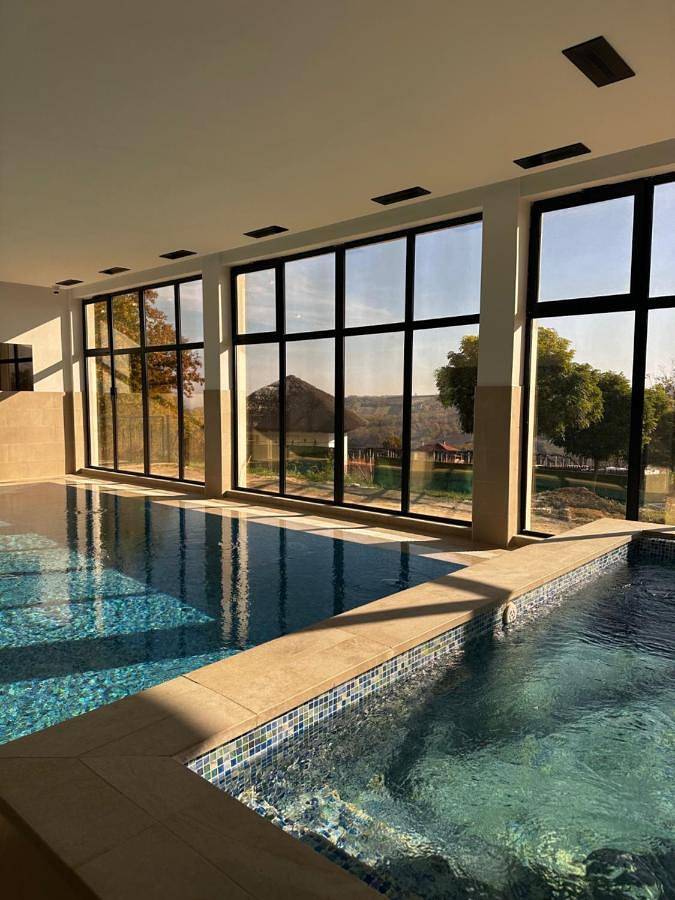 Resort für 2 Personen, mit Balkon und Sauna sowie Pool und Whirlpool - 1
