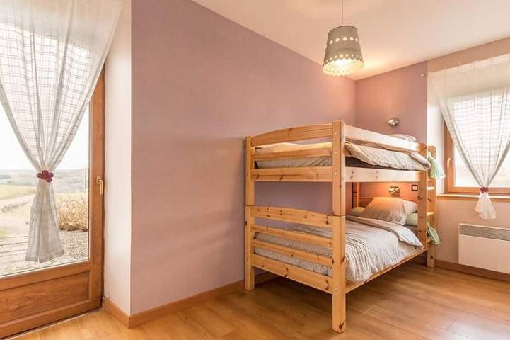 Gîte pour 8 personnes, avec jardin, animaux acceptés à Corravillers - 2