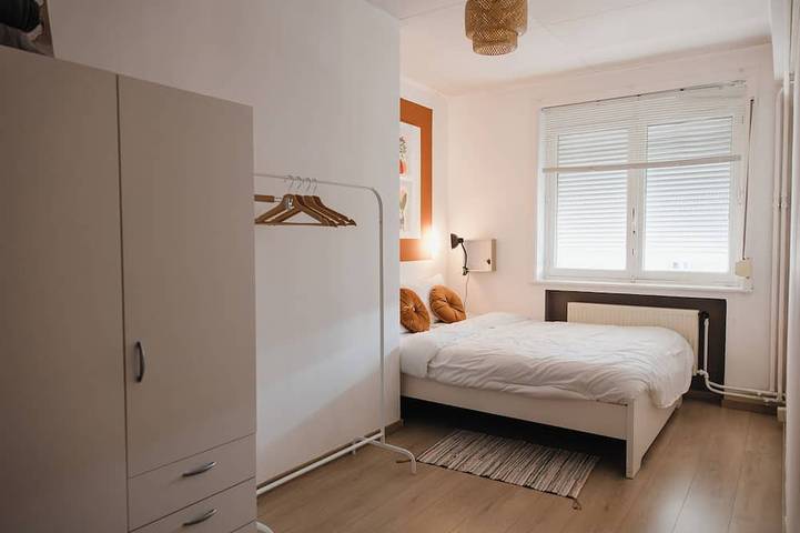 Appartamento intero, Cozy apartment 300m from the sea with a unique view of the city. in Città di Ostenda, Ostenda