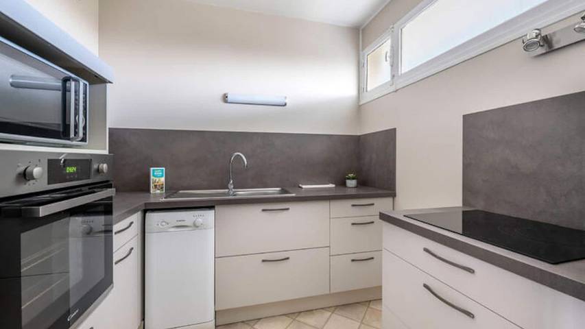 Gîte pour 5 personnes, avec balcon dans Plage de l'Ermitage - 4