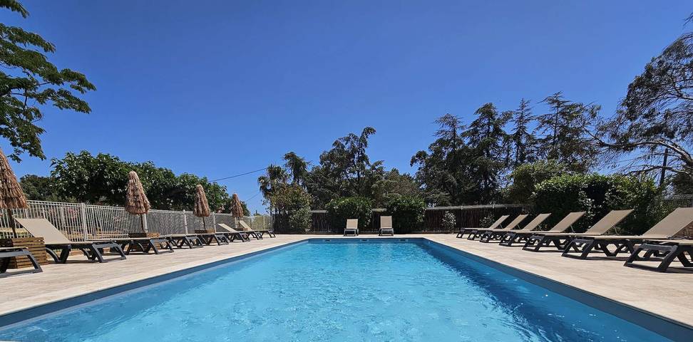 Gîte pour 4 personnes, avec piscine et terrasse à Sari-Solenzara - 2