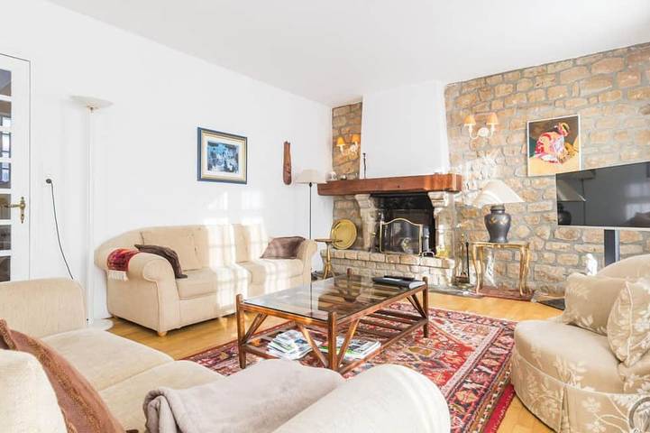 Gîte pour 6 personnes, avec jardin à Saint-Martin-des-Champs (Avranches)