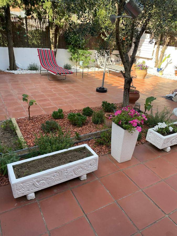 Location de vacances pour 2 personnes, avec jardin et vue à Darnius - 4