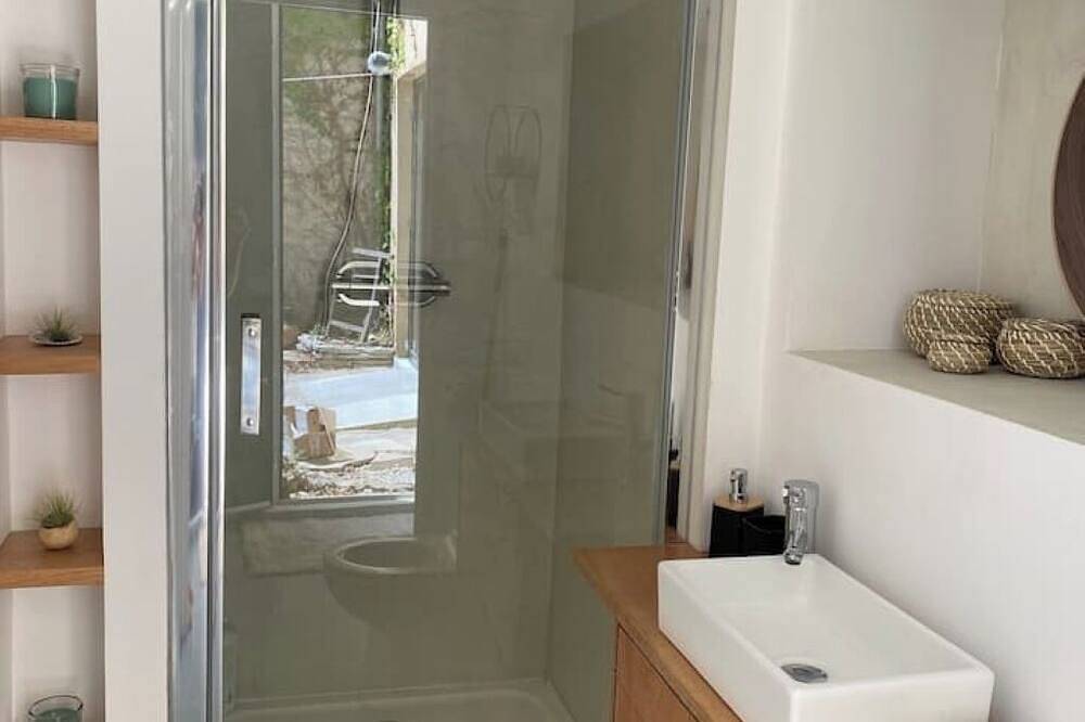 Apartamento entero, Relaxation bubble with Jacuzzi in Saint-Martin-de-Londres, Región de Lodève