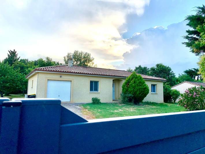 Location de vacances pour 6 personnes, avec jardin et jacuzzi à Dieupentale - 4