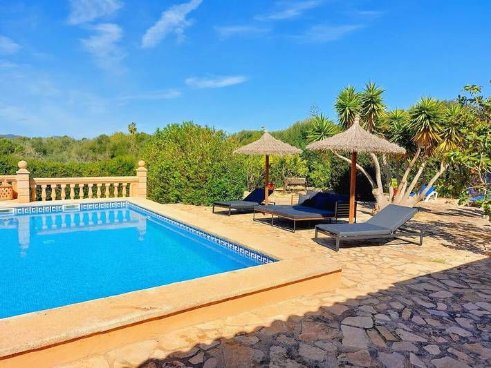 Finca in Cala Mendia mit Schwimmbecken in Cala Mendia, Manacor