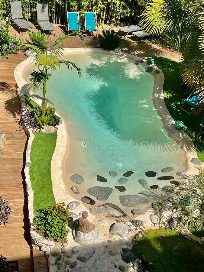 Apartamento de vacaciones para 2 personas, con piscina además de jacuzzi y jardín - 1