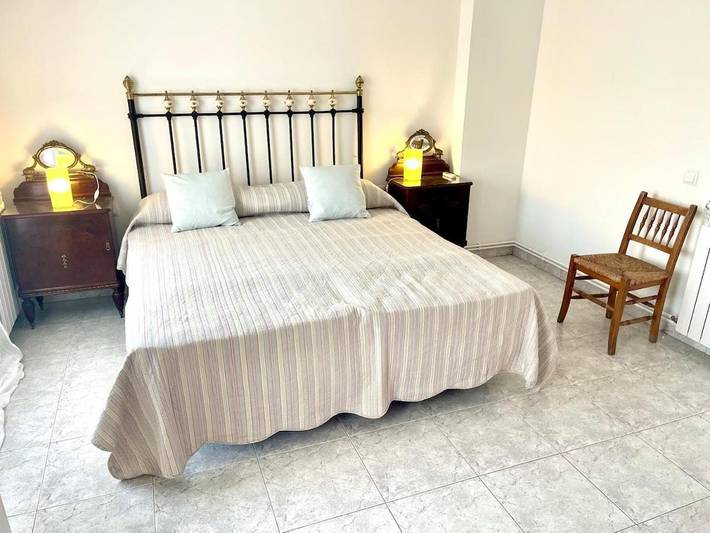 Location de vacances pour 6 personnes, avec vue et terrasse à El Bruc - 3