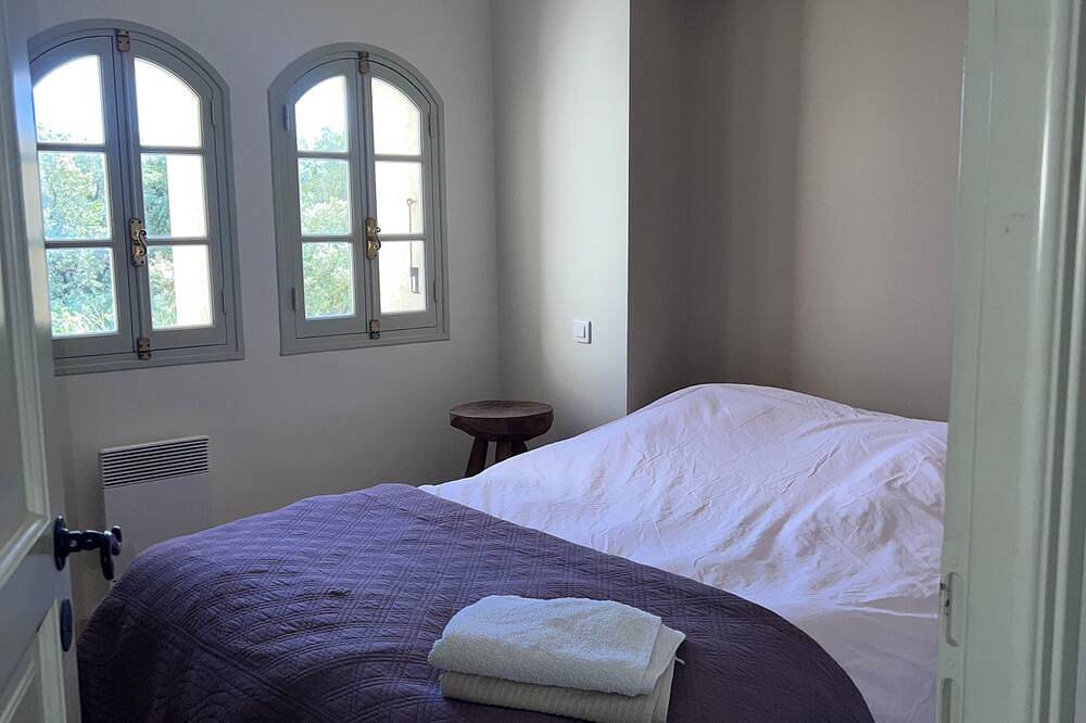 La Bergerie entre Dentelles et Ventoux avec vue exceptionnelle et piscine privée in Suzette, Vaucluse