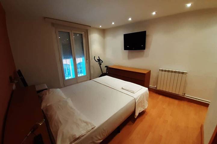Appartement entier, La Taconera, un luxe au centre de Pampelune, Uat00727. in Pampelune, Province de Navarra