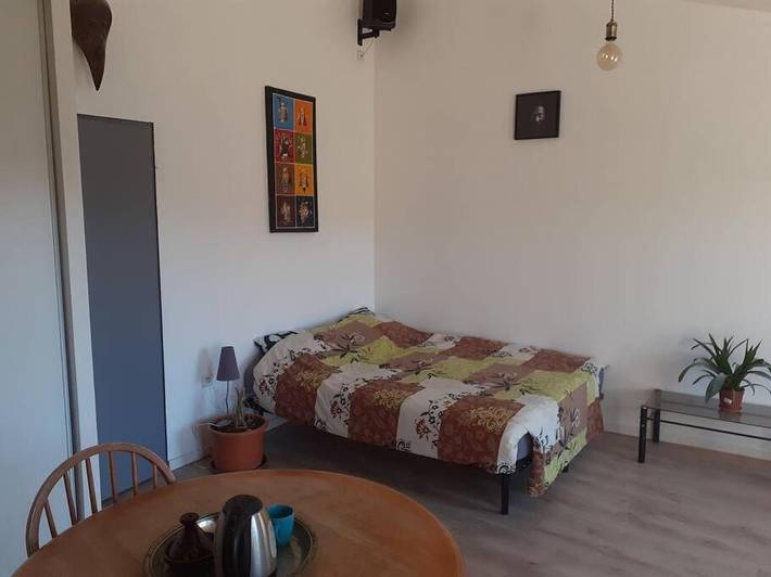 Location de vacances pour 6 personnes, avec terrasse, animaux acceptés à Jouques - 3