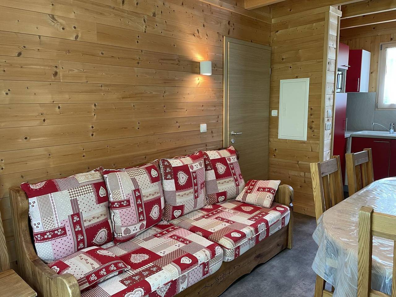 Gîte für 6 Personen mit Terrasse in Foncine-le-Haut, Regionaler Naturpark Hochjura