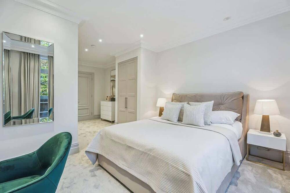 Ganze Wohnung, Luxury 2Br|Exclusive Gated Development by Tempstay in Sunningdale, Berkshire