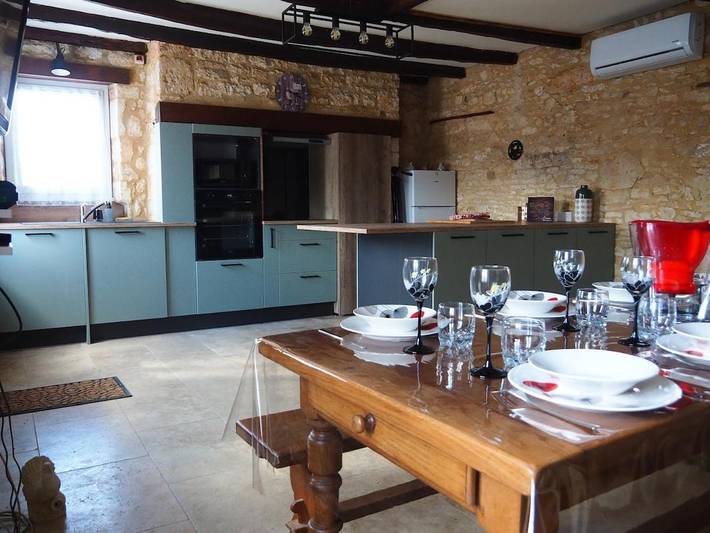 Location de vacances pour 8 personnes, avec jardin à Borrèze - 2