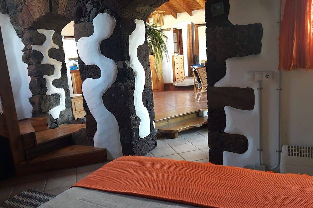 Casa \"El Vallito\"  tranquilidad en la Isla del meridiano in Erese, Valverde