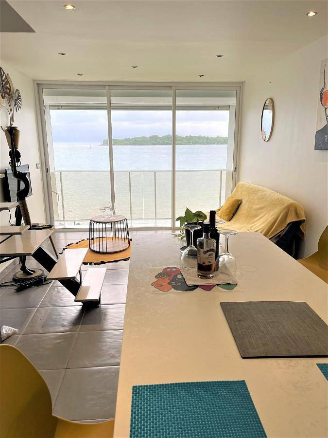 Apartamento de vacaciones para 11 personas, con jardín además de vistas y piscina - 1