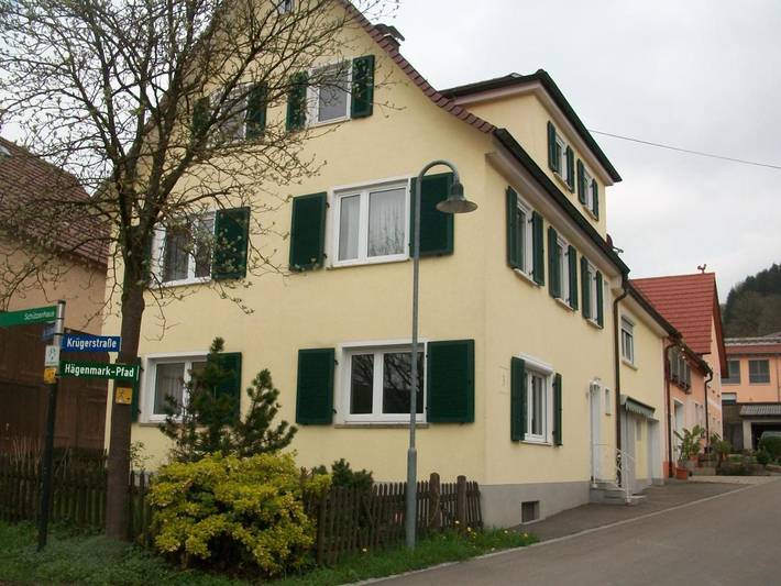 Ferienwohnung für 4 Personen, mit Balkon und Garten in Bad Ditzenbach