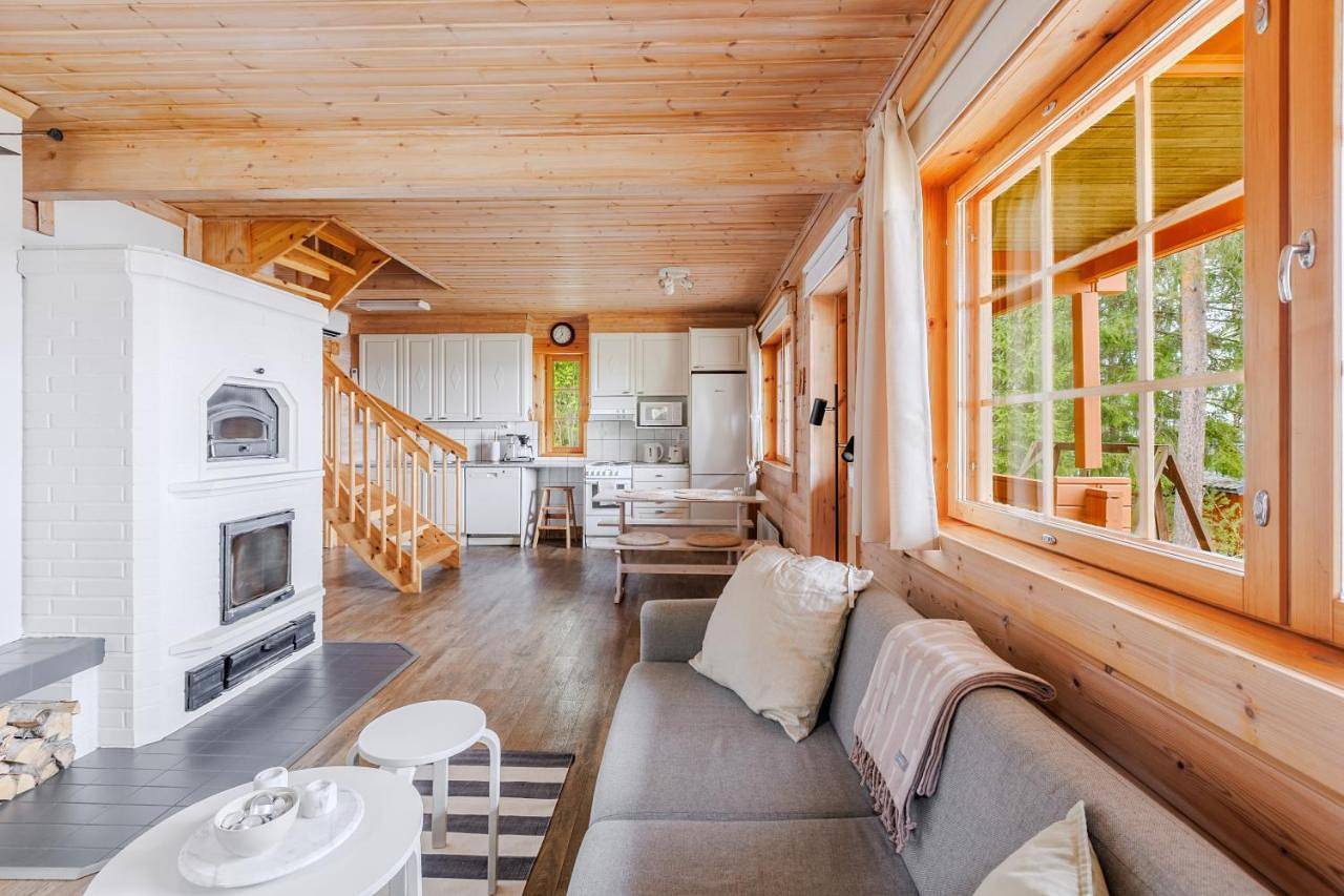 Tyyni Resort - Hirsihuvila Aalto in Nordkarelien