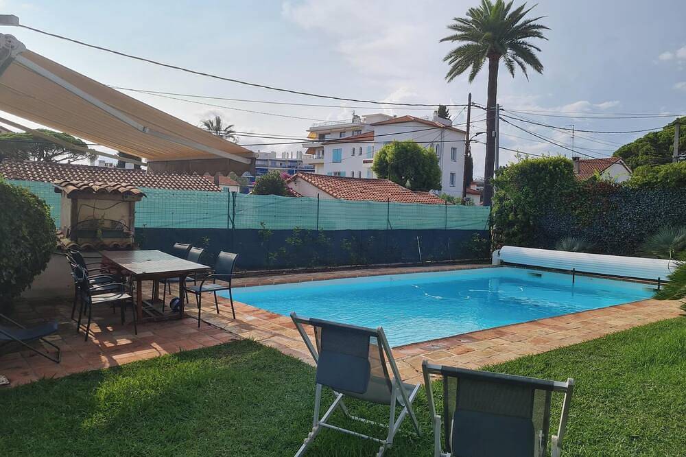 Villa avec piscine privée à Juan-Les -Pins, centre ville in Juan-les-Pins, Antibes