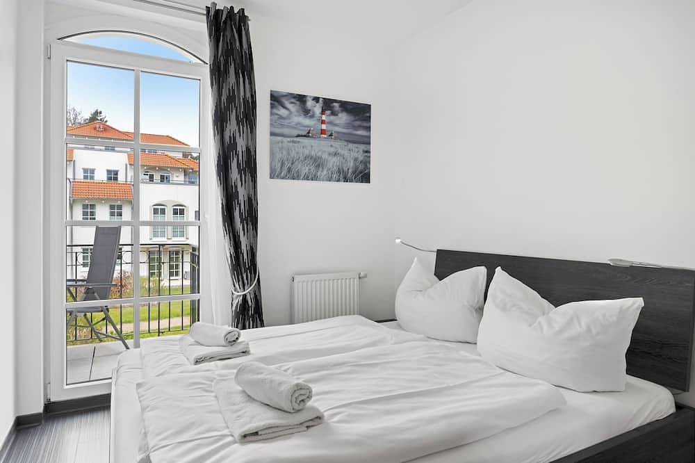 Ganze Wohnung, Balticperle/lux.Fewo dir. am Meer/direkt.Meerblick/elektr.Kamin/Sauna/Pool/Tg in Baabe, Rügen