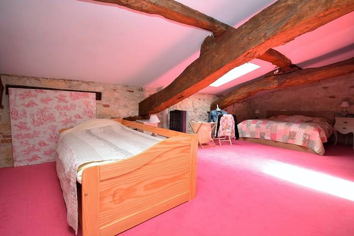 Gîte pour 10 personnes, avec piscine ainsi que jardin et terrasse à Bon-Encontre - 3