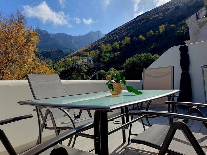 Apartamento para 2 personas, con balcón y vistas en Cazorla