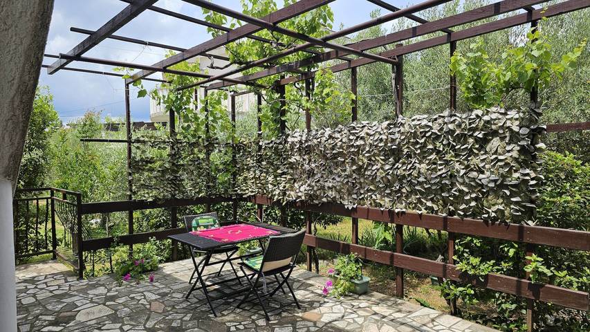 Ferienwohnung für 2 Personen, mit Balkon/Terrasse in Pinezici