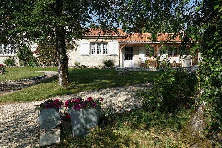 Maison de vacances pour 4 personnes, avec jardin ainsi que piscine et vue
