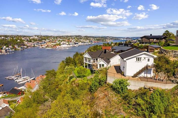 Ferienwohnung für 8 Personen, mit Ausblick und Garten in Arendal - 2